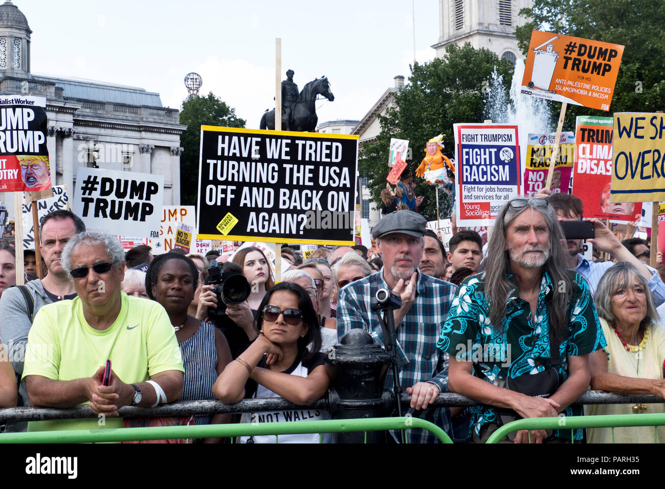Anti Trump protesta durante la sua visita a Londra. Il centro di Londra del 13 luglio 2018 Foto Stock