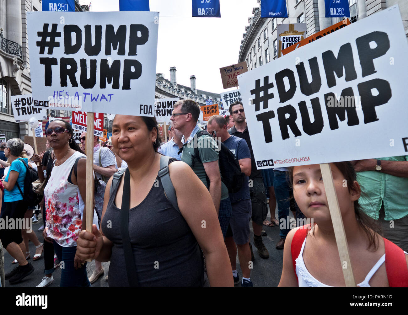Anti Trump protesta durante la sua visita a Londra. Il centro di Londra del 13 luglio 2018 Foto Stock