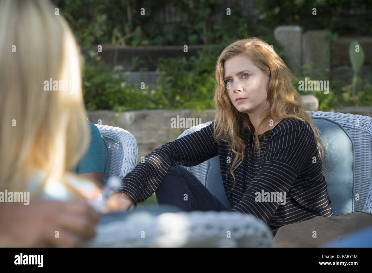 Descrizione: Stagione 1. Pellicola originale titolo: oggetti appuntiti. Titolo inglese: oggetti appuntiti. Regista: MARTI NOXON. Anno: 2018. Stelle: Amy Adams. Credito: BLUMHOUSE PROD/EONE TV / Album Foto Stock