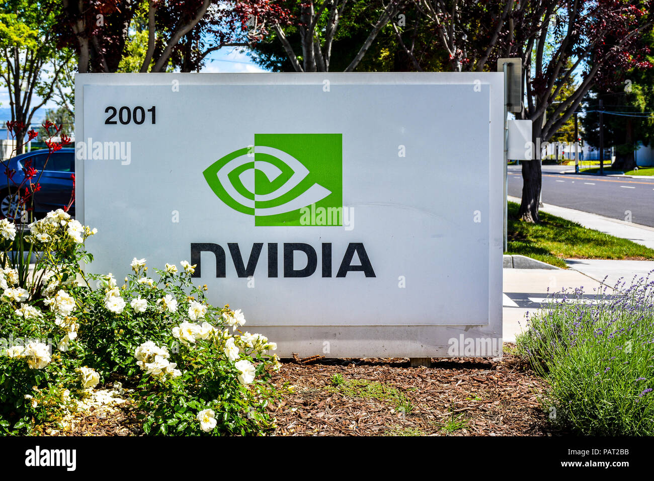 Santa Clara, CA - apr. 23, 2016: NVIDIA Corp. NVIDIA è ad alta tecnologia azienda che progetta le unità di elaborazione grafica per il mercato dei giochi. Foto Stock