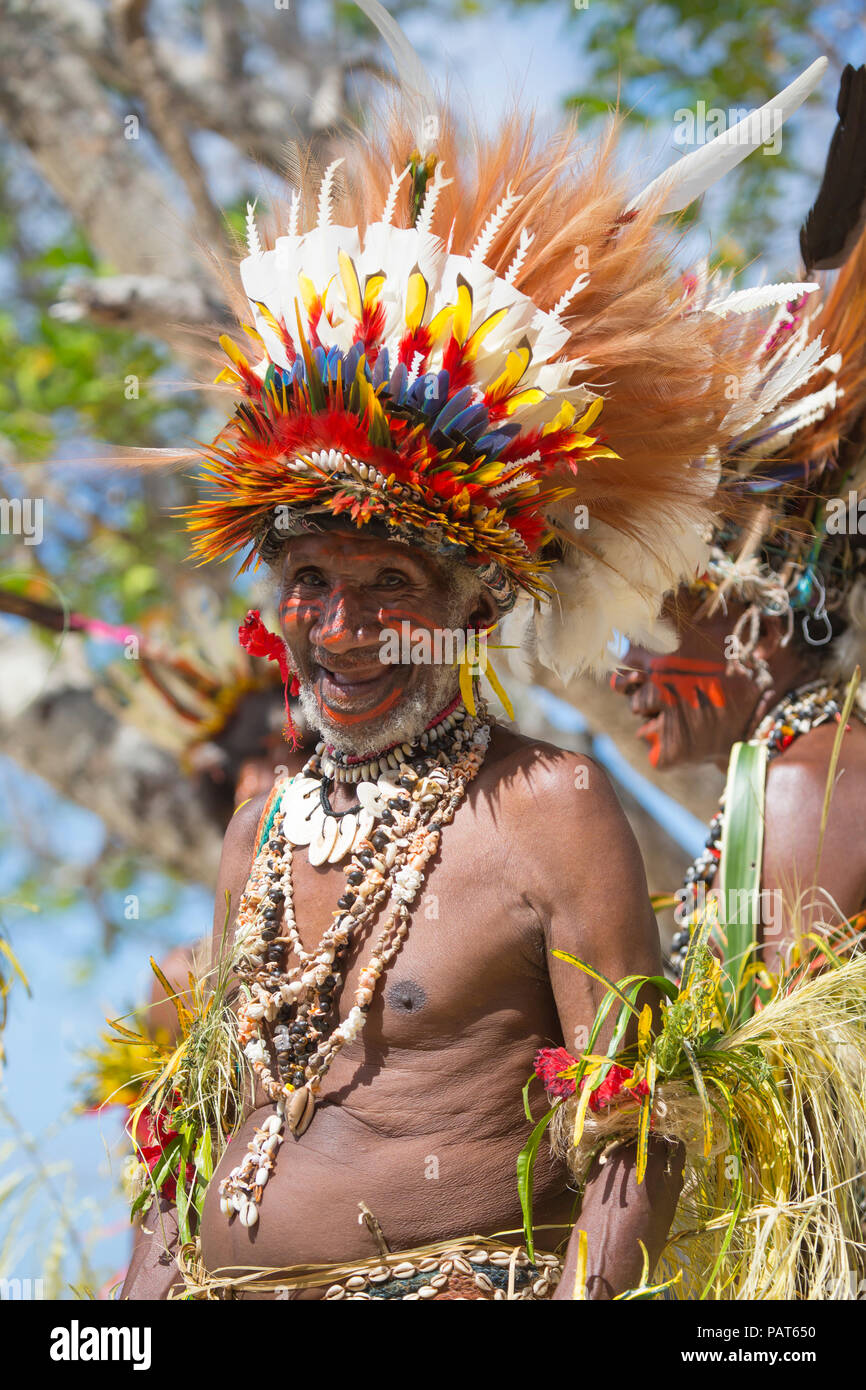 Tribal elder, tufi, Papua Nuova Guinea Foto Stock