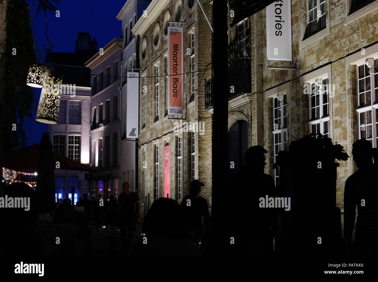 Design Museum Gent di notte in Belgio Foto Stock