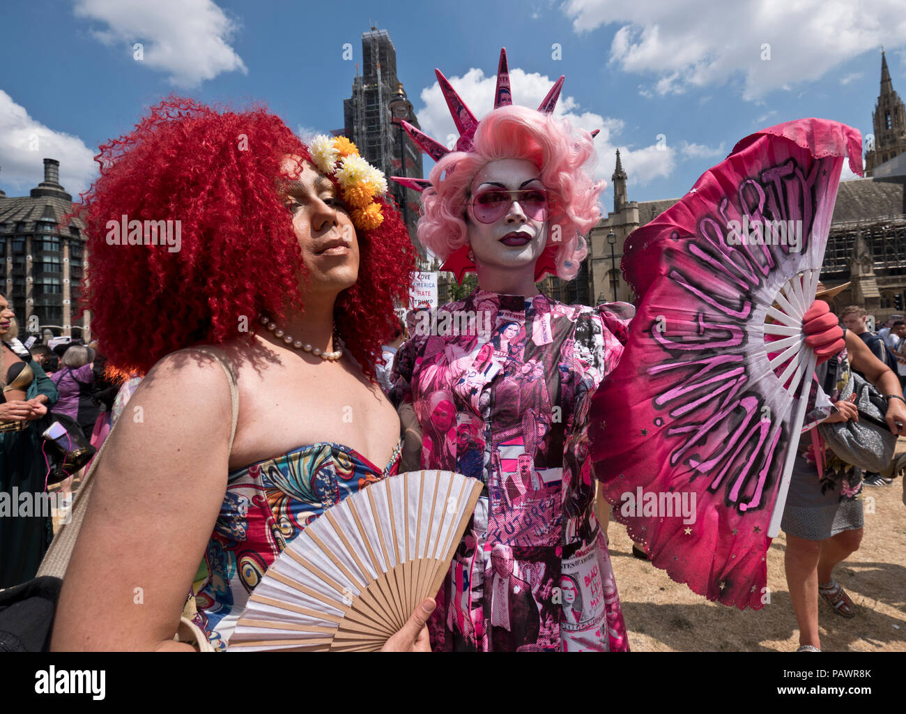Anti Trump protesta durante la sua visita a Londra. Il centro di Londra del 13 luglio 2018 Foto Stock