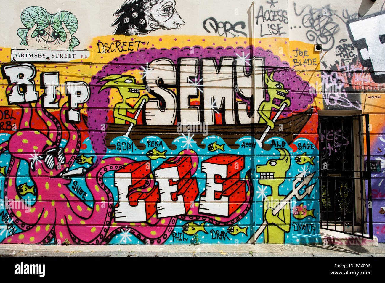 Graffiti arte in Shoreditch. Londra. Regno Unito. Artisti britannici contemporanei Foto Stock