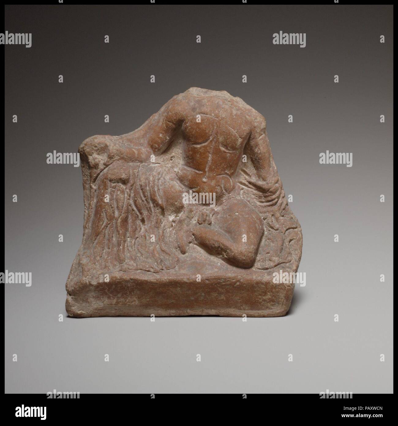 Statuetta di un tempio boy. Dimensioni: H. 3 3/16 in. (8.1 cm). Museo: Metropolitan Museum of Art di New York, Stati Uniti d'America. Foto Stock