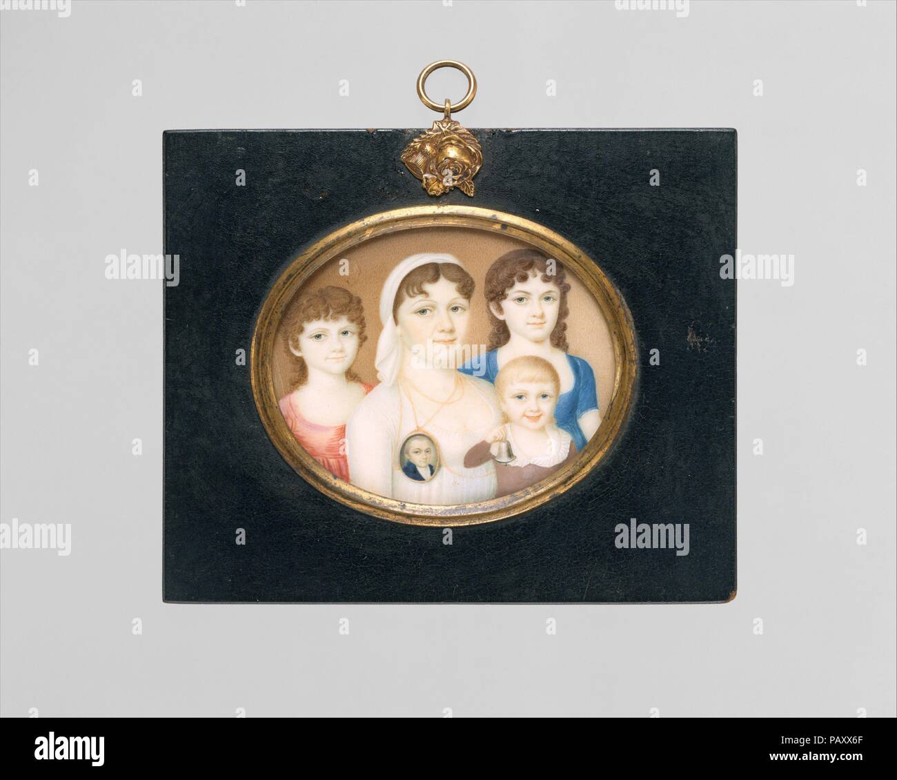 Famiglia dell'artista. Artista: Pierre Henri (Parigi ca. 1760-1822 New York). Dimensioni: 2 3/4 x 3 3/8 in. (7 x 8,6 cm). Data: ca. 1800. Tra i più qualificati dei molti francesi miniaturists in America, Parigi-nato Henri arrivò a New York nel 1788 e collocato un avviso nella New York Daily Inserzionista: 'una miniatura del pittore ultimamente arrivati dalla Francia ... richiama fattezze ... al prezzo più basso, e si impegna con la pittura ad essere uguale a qualsiasi in Europa". Tra il 1789 e il 1820, ha preso le commissioni ad Alessandria e a Richmond, Charleston, Philadelphia, New York, Baltimora e New Orleans, PAI Foto Stock