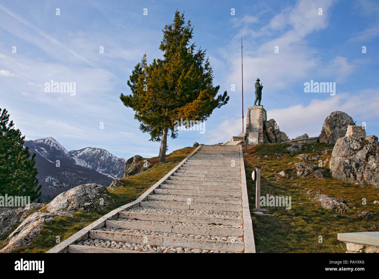 Monumento ai caduti dell'italia immagini e fotografie stock ad alta ...