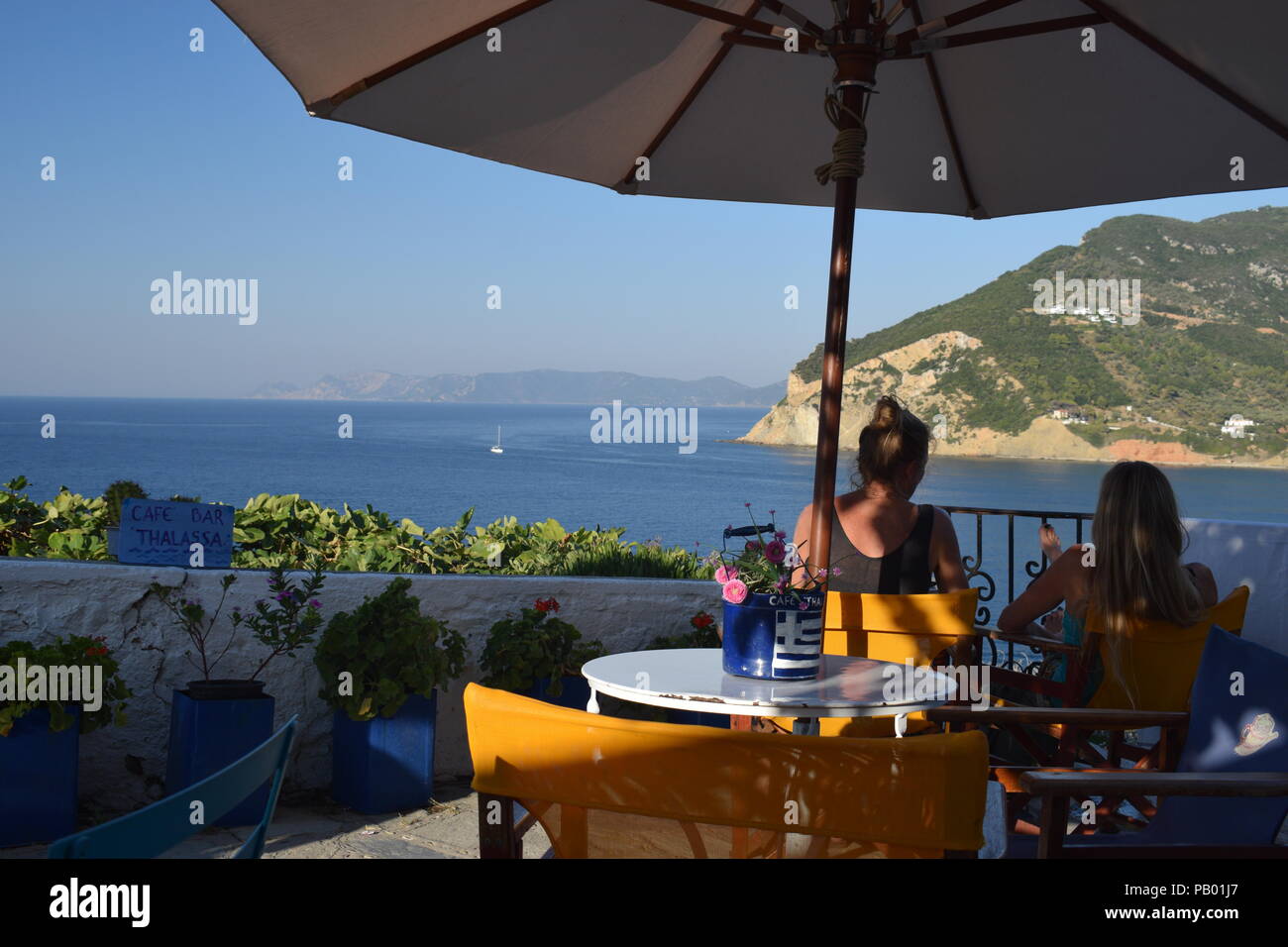 Vista panoramica di isola greca di Skopelos Foto Stock