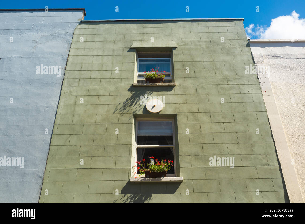 Colorate case dipinte, Bristol REGNO UNITO Foto Stock