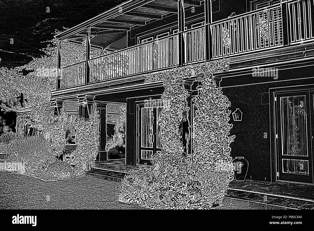 Bella casa con balcone e con un bianco e nero il filtro Foto Stock