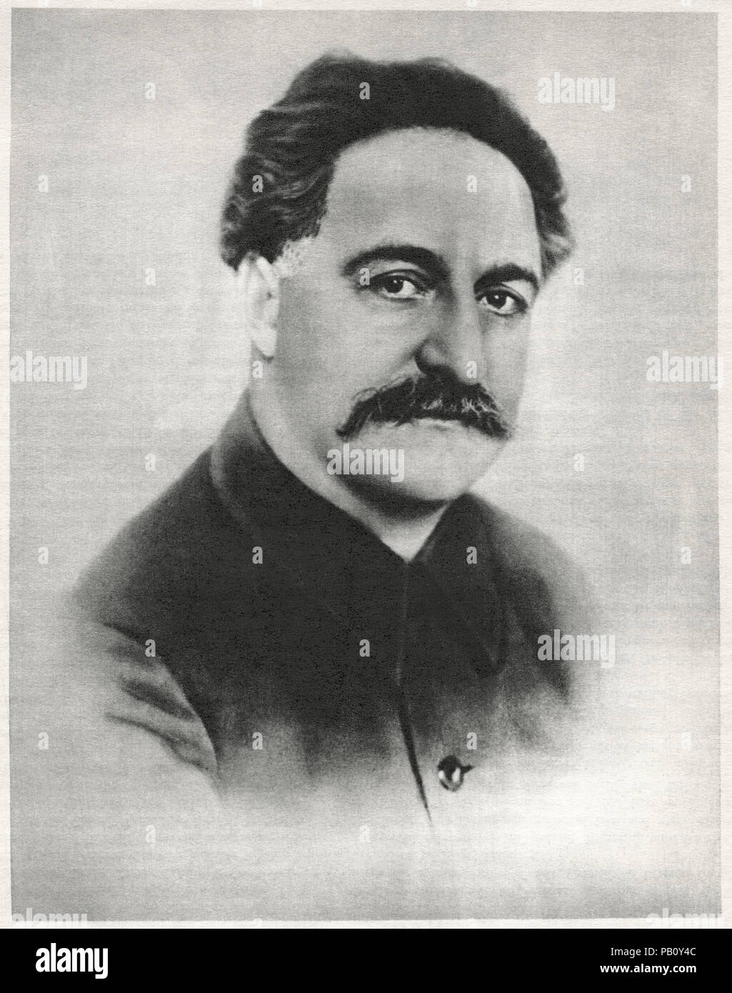Grigory Orjonikidze (186-1937), Georgiano bolscevico, membro della CPSU Politburo e stretto collaboratore di Joseph Stalin, testa e spalle ritratto Foto Stock