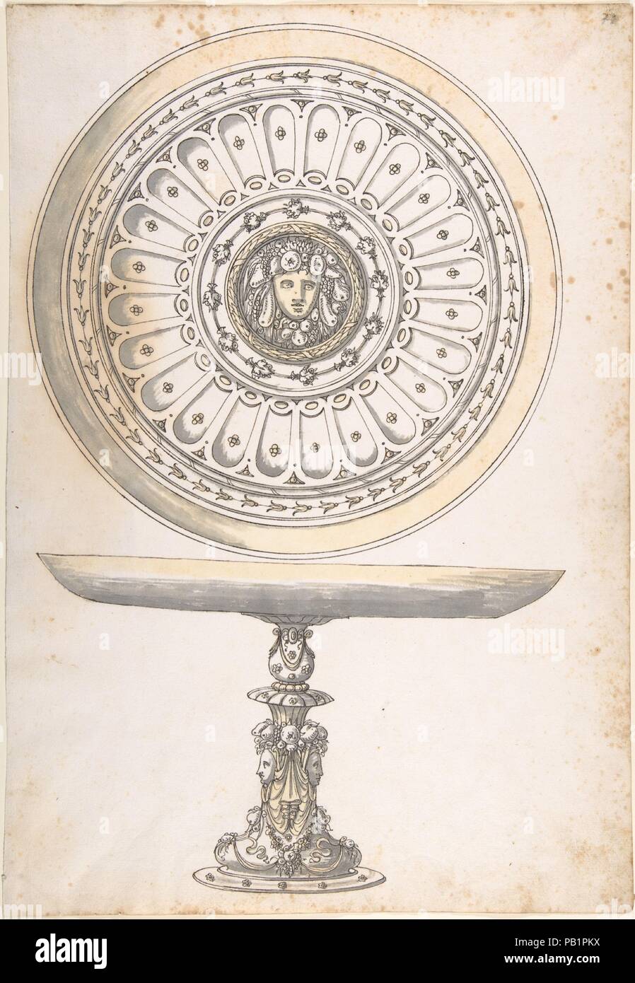 Shallow piatto rotondo su alto piedistallo decorato con frutta e maschere femminili. Artista: Erasmus (Hornick Netherlandish, Antwerp ca. 1520-1583 Praga). Dimensioni: 16 3/8 x 11 3/8 in. (41,6 x 28,9 cm). Data: XVI secolo. Museo: Metropolitan Museum of Art di New York, Stati Uniti d'America. Foto Stock