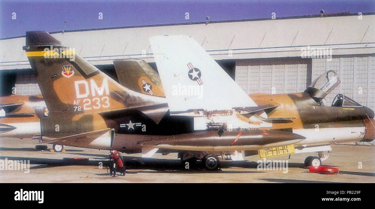 A-7D-357tfs-355tfw-72-0233-1nov1973. Foto Stock