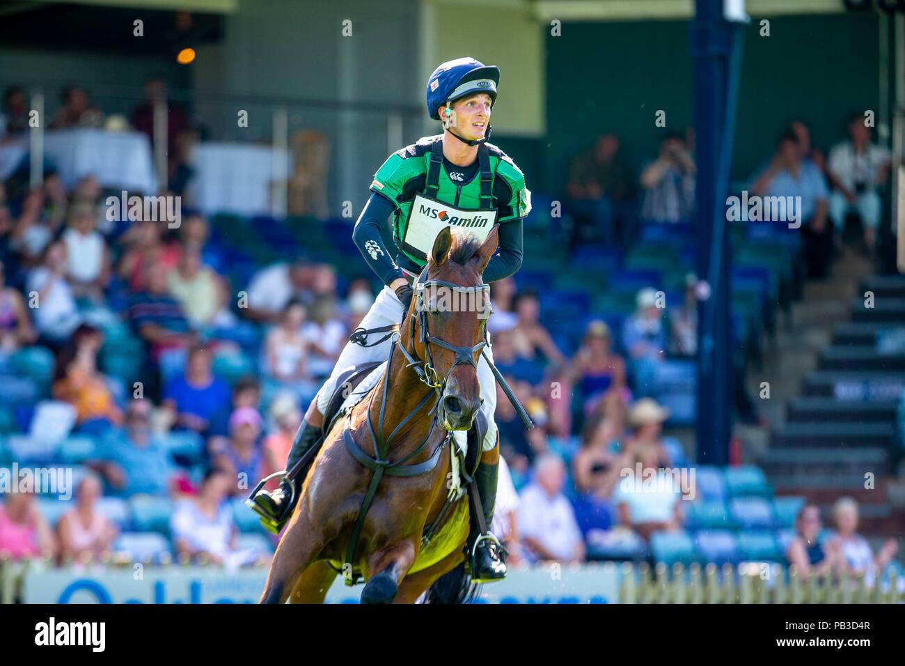 Hickstead, Sussex, Regno Unito. Il 26 luglio 2018. Il sesto posto. Tom Jackson equitazione Billy cuculo. GBR. La MS Eventers Amlin Challenge. Longines FEI Jumping Nations Cup di Gran Bretagna presso la BHS Royal International Horse Show. Tutti Inghilterra Jumping corso. Hickstead. La Gran Bretagna. 26/07/2018. Credito: Sport In immagini/Alamy Live News Foto Stock