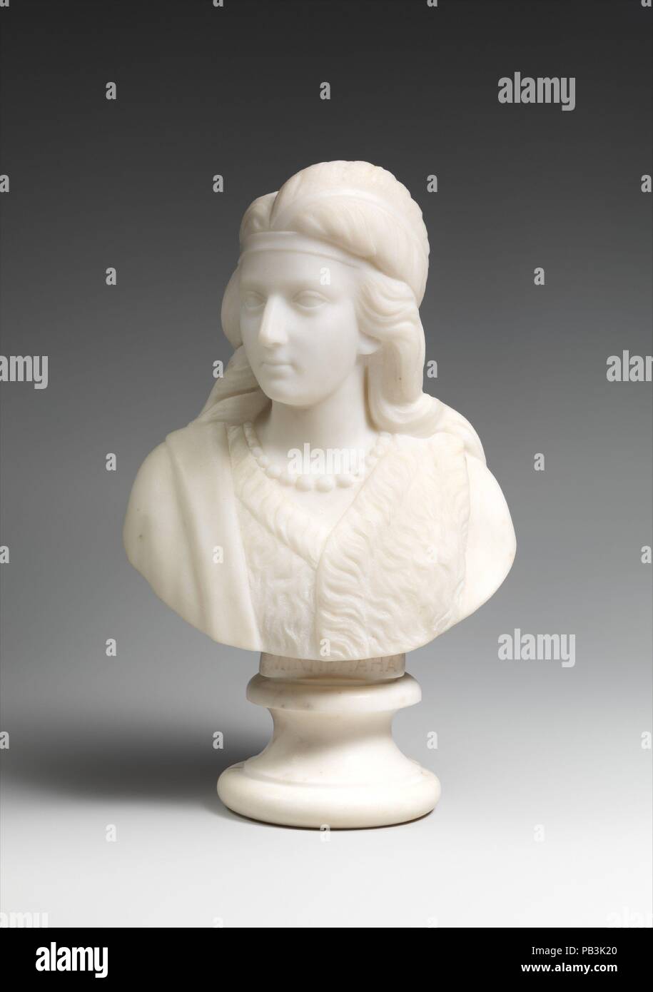 Minnehaha. Artista: Edmonia Lewis (American, 1844-1907). Dimensioni: 11 5/8 × 7 1/4 x 4 7/8 in. (29,5 × 18,4 × 12,4 cm). Data: 1868. Come molti scultori americani del diciannovesimo secolo, Lewis, un artista di afro-americani e Chippewa (Ojibwa) ascendenza, ha lavorato a Roma. La sua identità e multirazziale e il suo sesso erano formativa nel suo la selezione dei soggetti. In aggiunta ai pezzi di abolizione di indirizzamento e di emancipazione, tra 1866 e 1872 ha completato una serie di sculture di marmo sul tema popolare di Hiawatha e Minnehaha, disegnata da Henry Wadsworth Longfellow il poema epico "La canzone di Hia Foto Stock