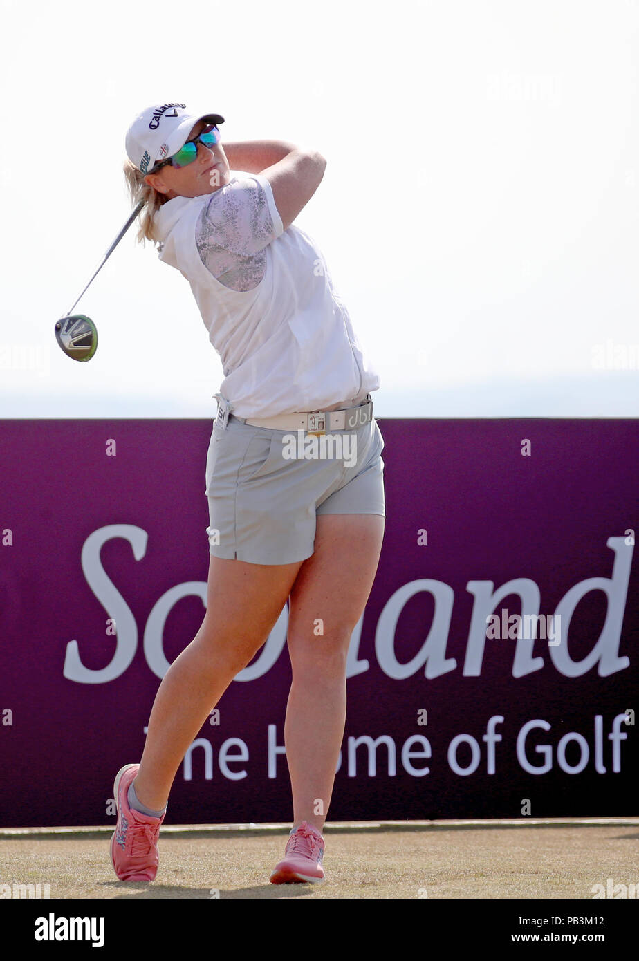 L'inglese Holly Clyburn sul primo tee durante il giorno uno dei 2018 Aberdeen Standard Investments Ladies Scottish Open al Gullane Golf Club. STAMPA ASSOCIAZIONE Foto, Foto data: Giovedì 26 luglio 2018. Il credito fotografico dovrebbe essere: Jane Barlow/PA Wire. Foto Stock