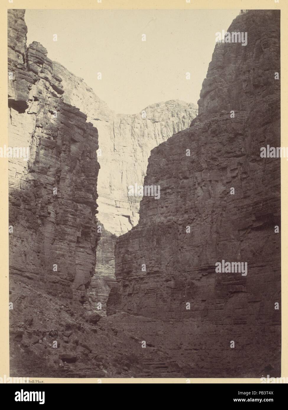 Pareti in pietra calcarea, Kanab lavaggio, del fiume Colorado. Artista: William Bell (American (nato in Inghilterra) Liverpool 1831-1910 Philadelphia, Pennsylvania). Data: 1872. Museo: Metropolitan Museum of Art di New York, Stati Uniti d'America. Foto Stock