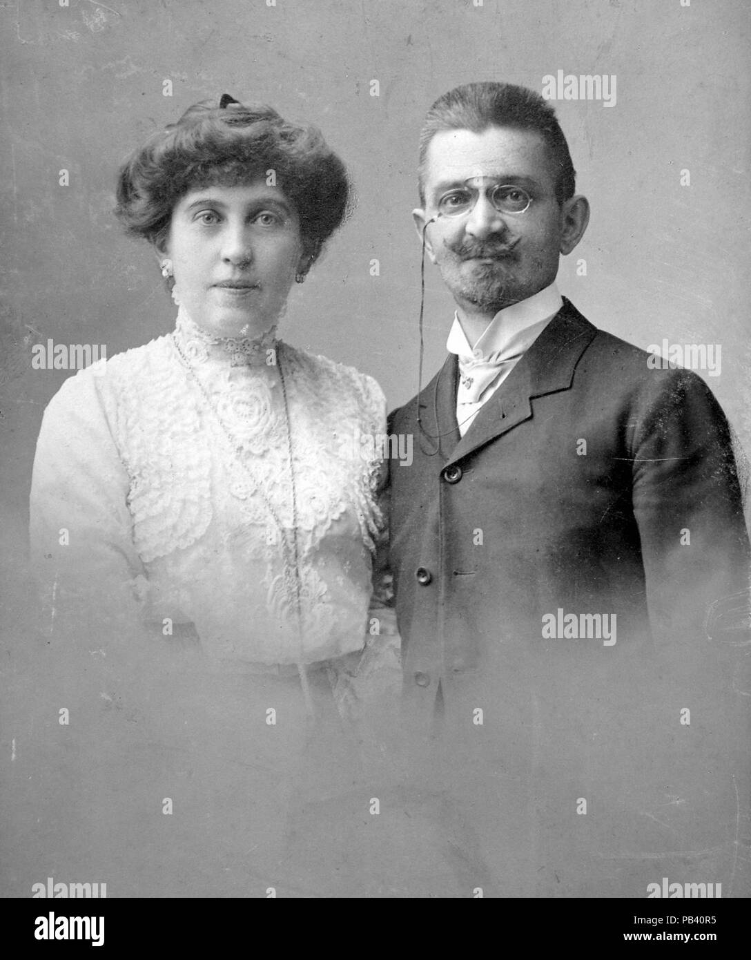 989 l uomo e la donna Fortepan 4229 Foto Stock