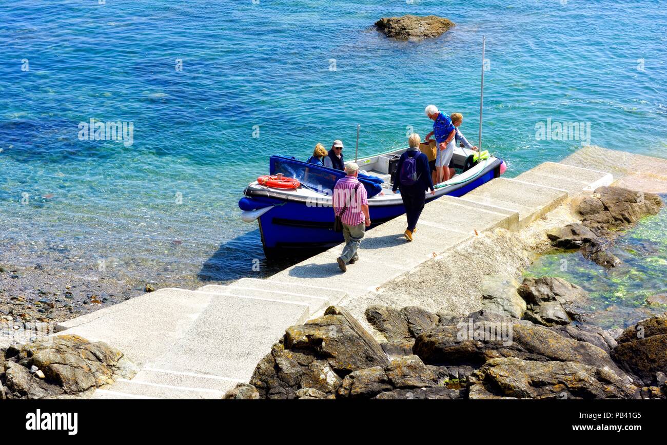 Gita in barca a St Michael's Mount,Karrek Loos yn Koos,Marazion,Cornwall,l'Inghilterra,uk Foto Stock