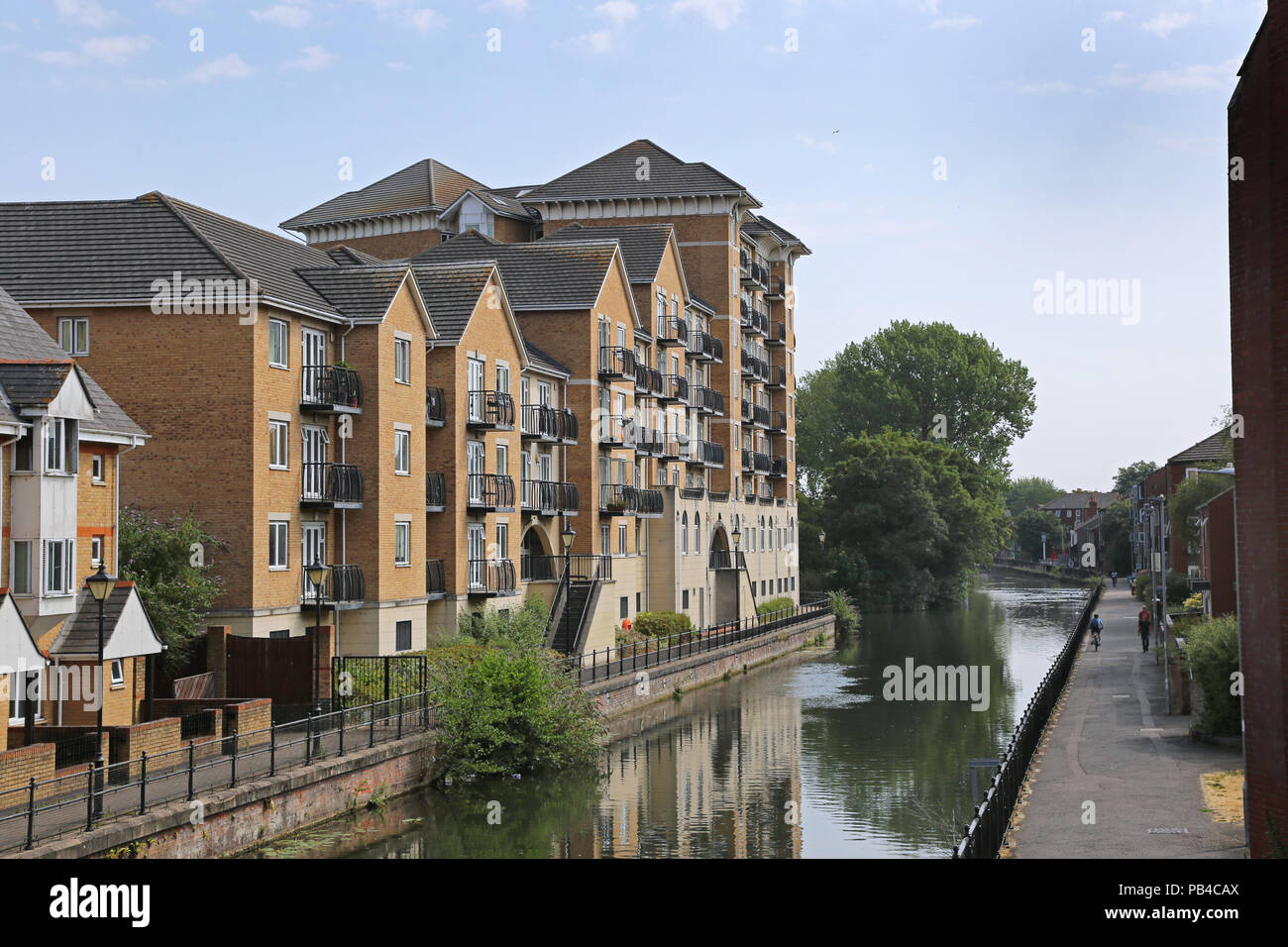 Blakes Quay, un nuovo sviluppo residenziale accanto al Kennet and Avon Canal in Reading, Berkshire, Regno Unito. Foto Stock