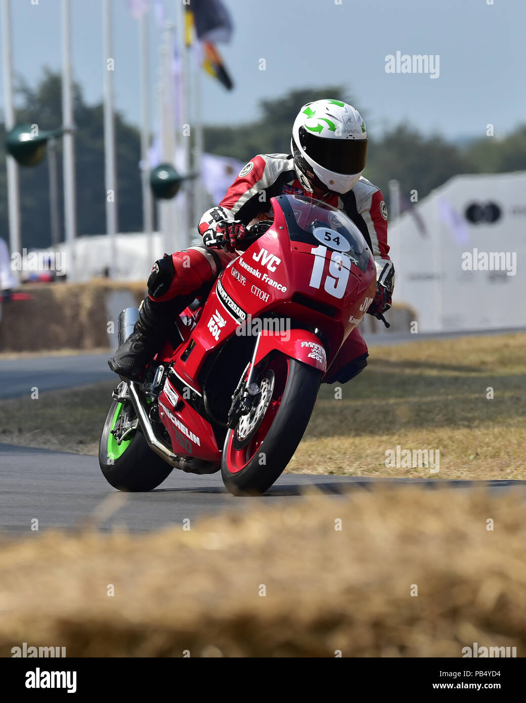 Mick Godfrey, Kawasaki GPZ 750, trenta anni di Superbike, Goodwood Festival della velocità, il Giubileo d'argento, Goodwood, luglio 2018, West Sussex, in Inghilterra. Foto Stock