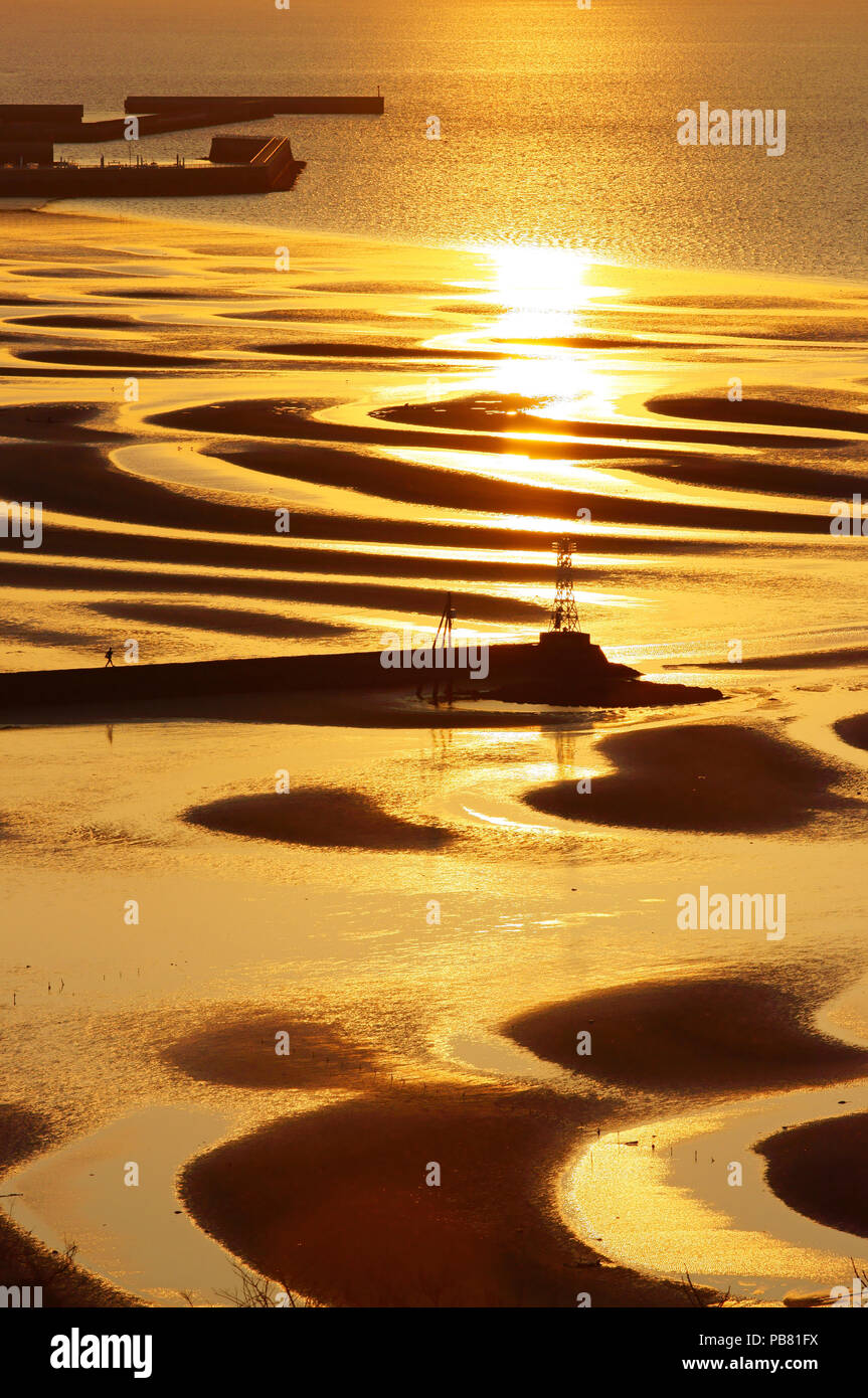 Okoshiki spiaggia di tramonto, Prefettura di Kumamoto, Giappone Foto Stock