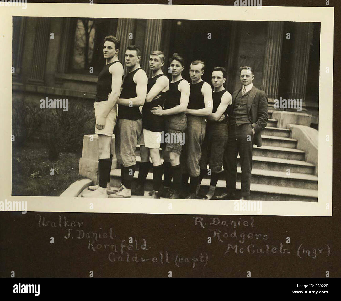 1791 Università di Louisville di pallacanestro degli uomini di team, 1914 Foto Stock