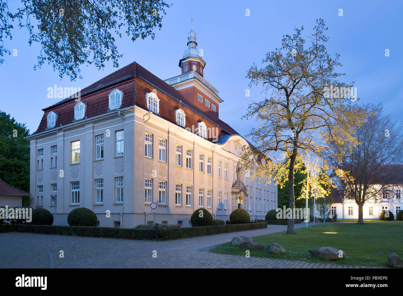 Cloppenburger Amtshaus, ex ufficio amministrazione, catasto ufficio, edificio autorità e ufficio delle imposte, oggi edificio principale Foto Stock