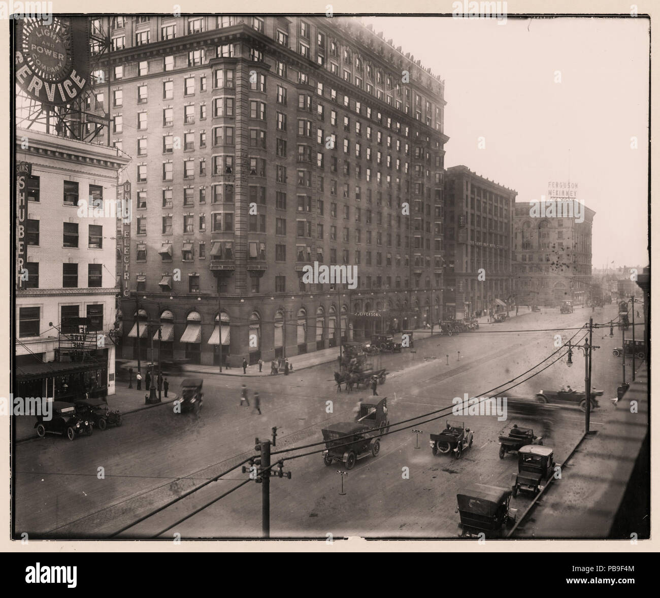 829 Jefferson Hotel. Dodicesimo e locusta strade Foto Stock