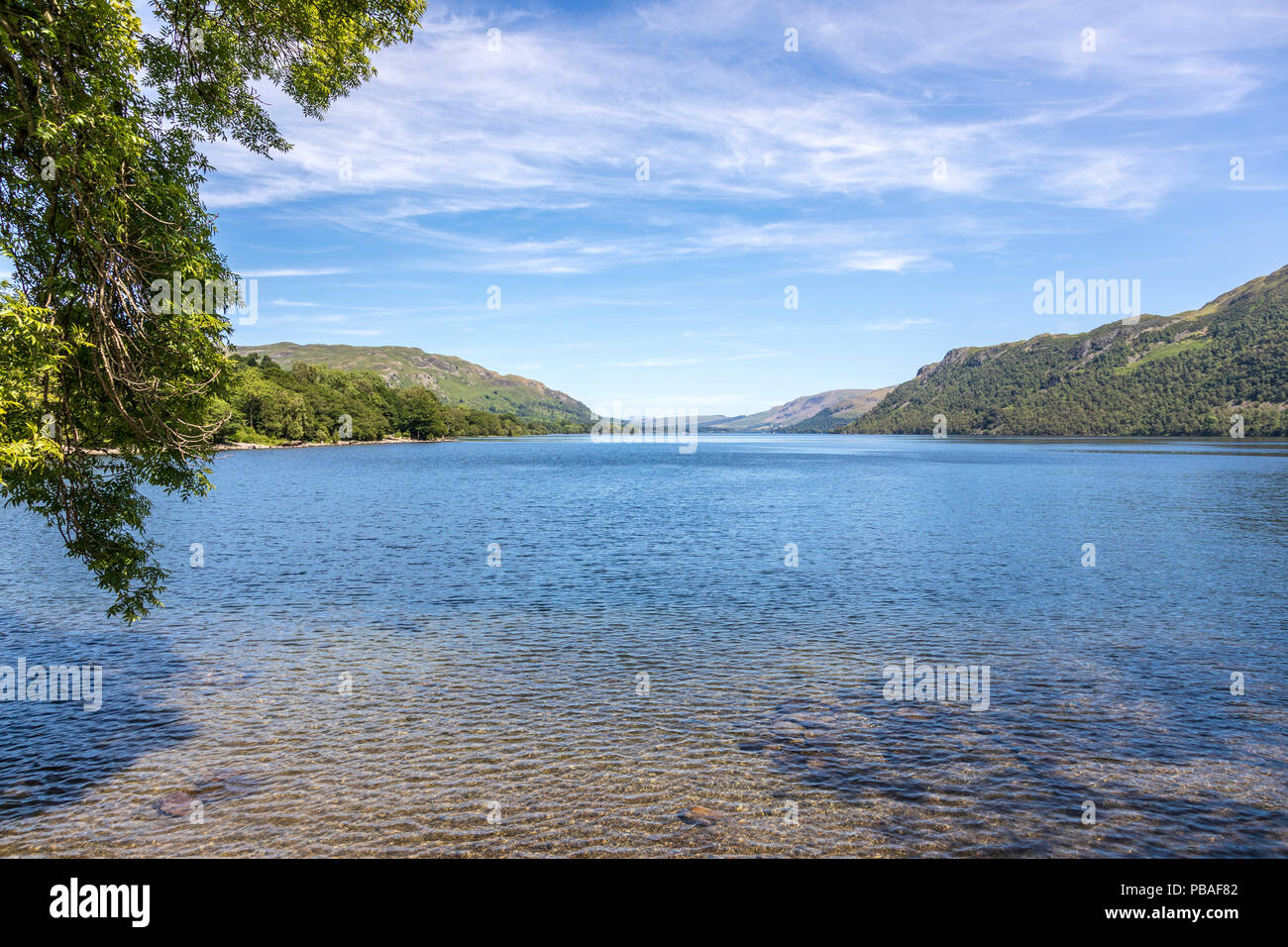 Ullswater, Lake District. Ullswater è il secondo lago più grande nel Lake District inglese, essendo a circa nove miglia lungo e 0,75 miglia di larghezza Foto Stock