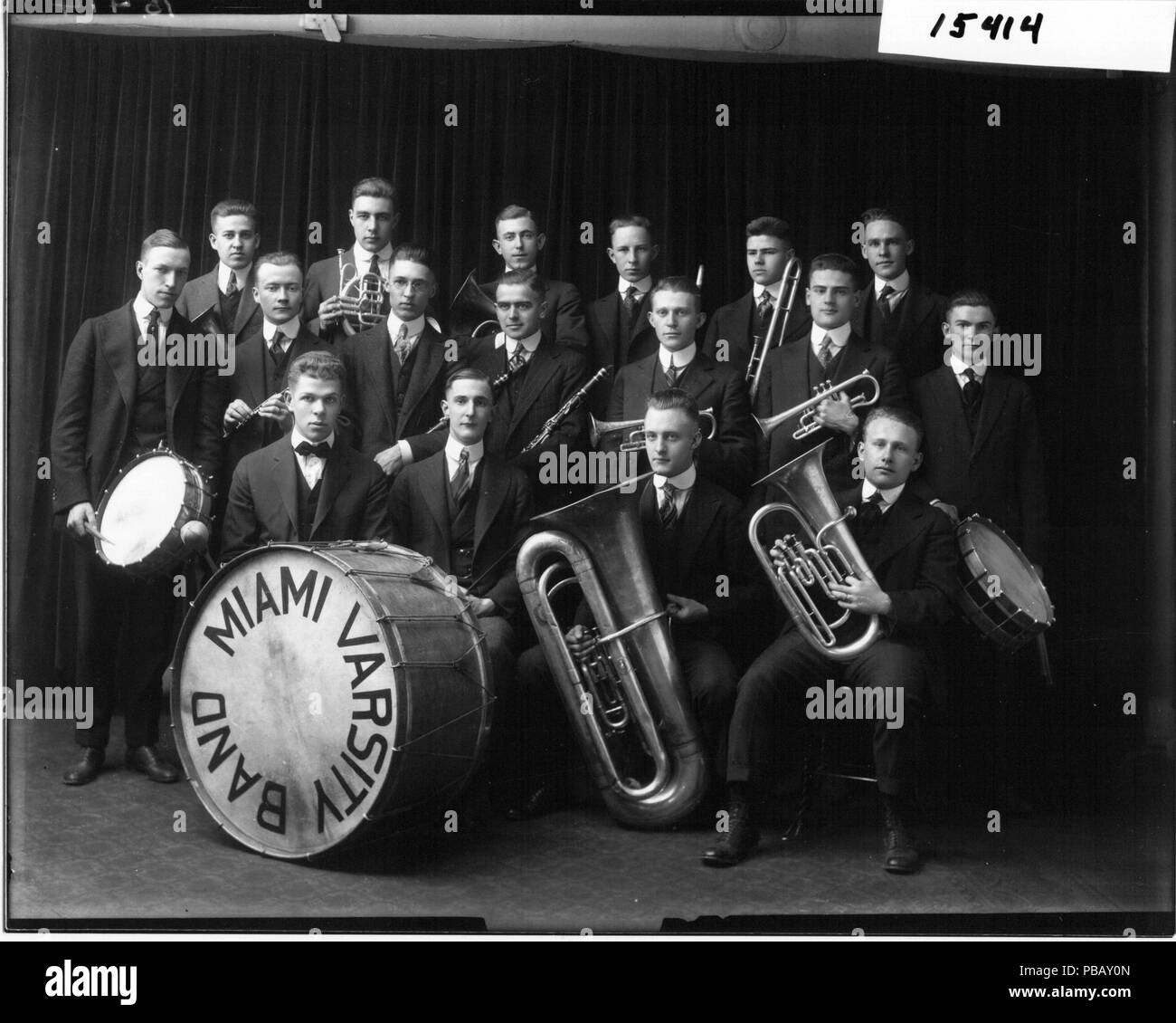 1041 Miami gamma Band con strumenti 1916 (3190758693) Foto Stock