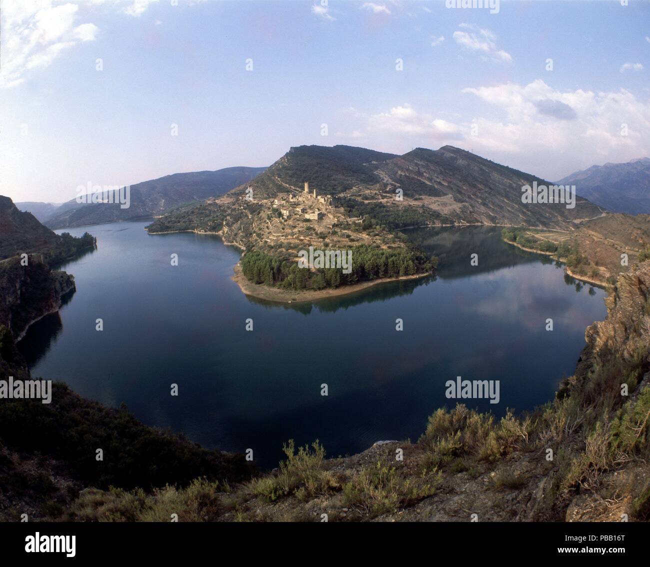 EMBALSE DE CAMARASA SOBRE EL RIO Noguera Pallaresa. Posizione: esterno, provincia, Spagna. Foto Stock