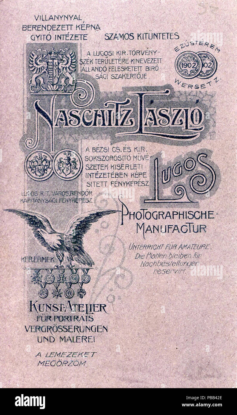 1081 Naschnitz László villannyal berendezett képnagyító intézete. Fortepan 90172 Foto Stock