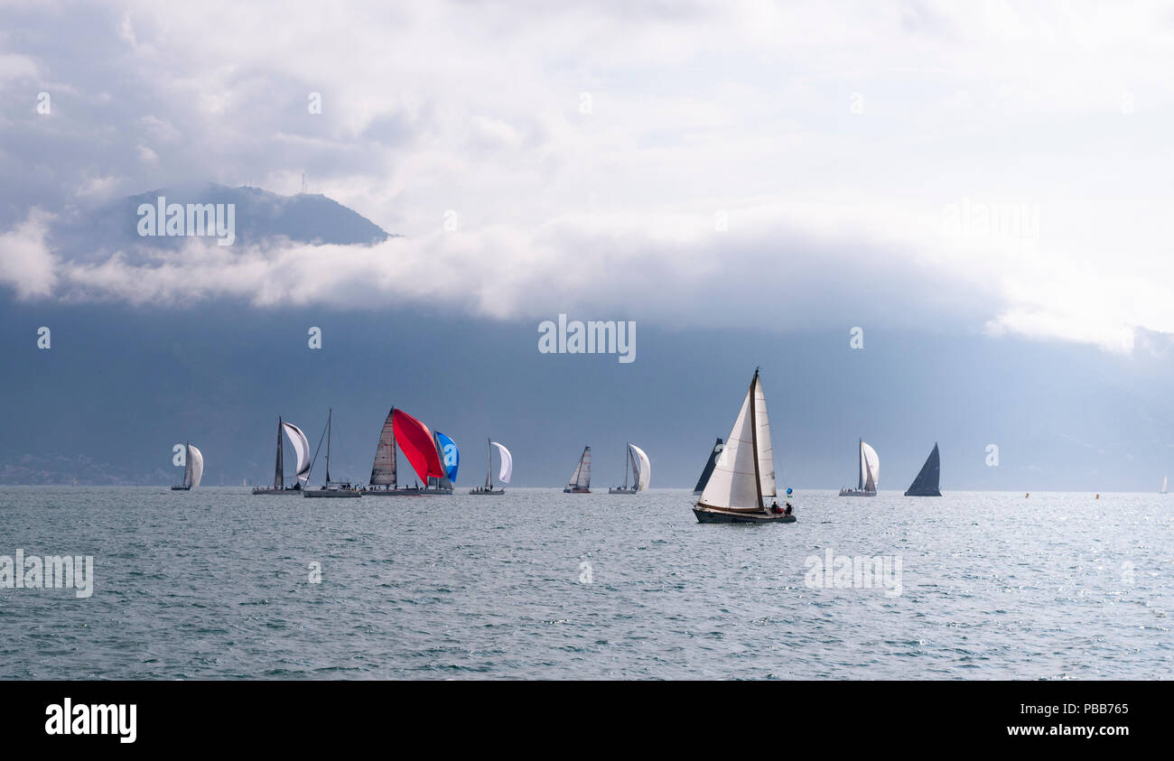 Barche a vela racing durante la Ilhabela Sailing Week Foto Stock