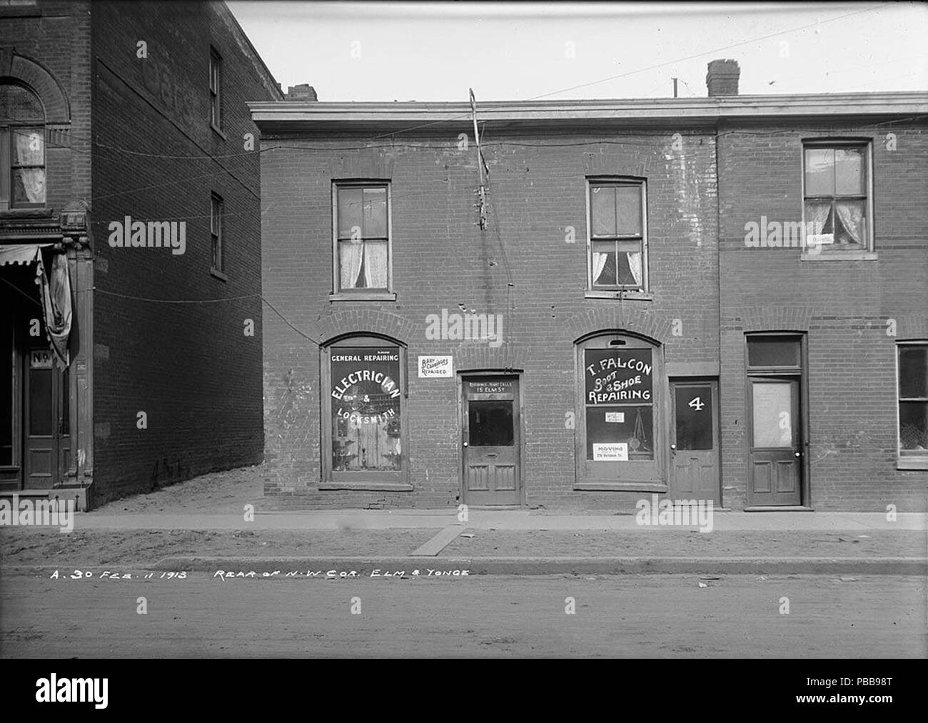 1118 angolo nordoccidentale Elm e Yonge, Feb 11 1913 Foto Stock