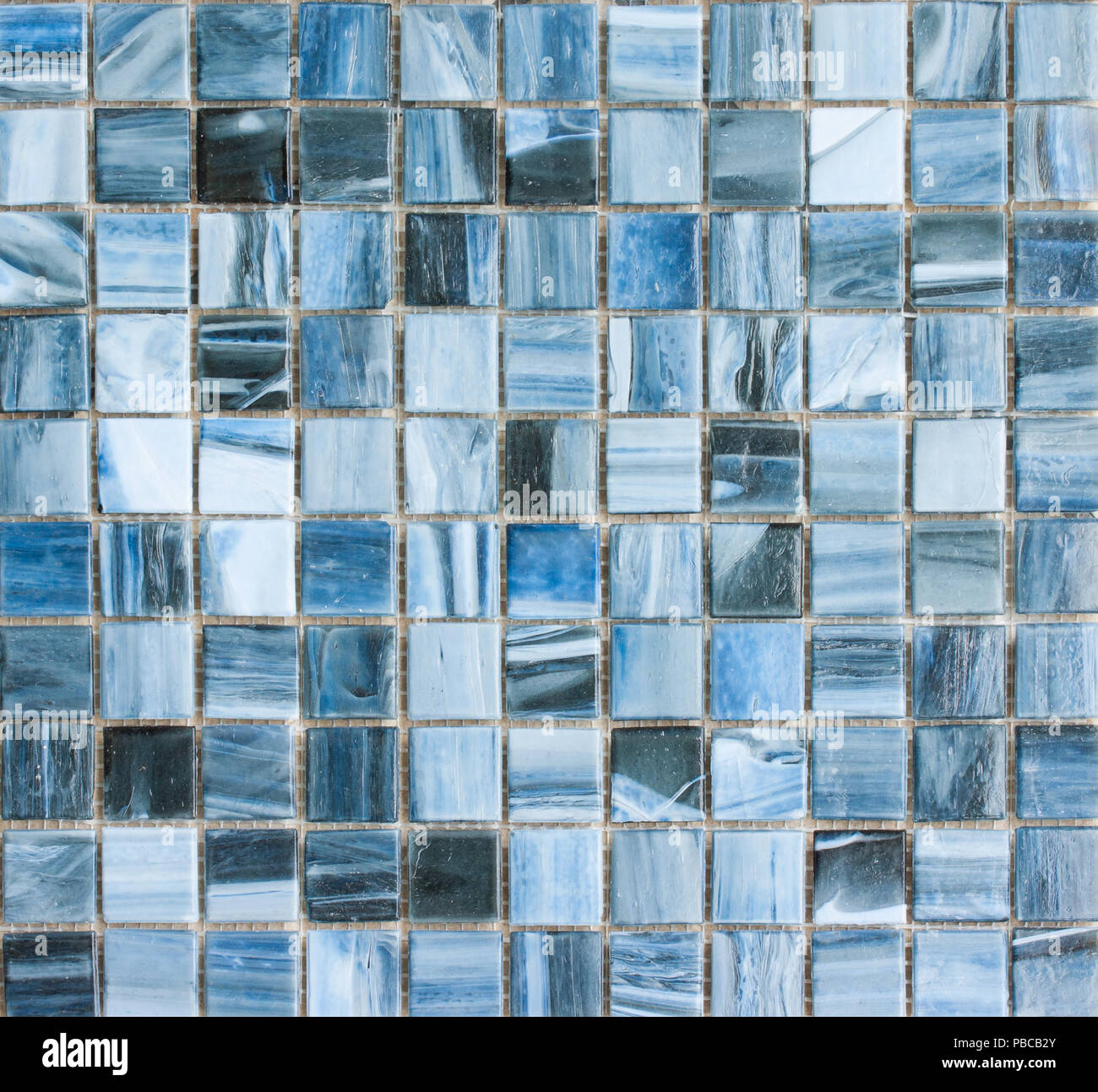 Blu di piastrelle a mosaico texture astratte e sfondo Foto Stock