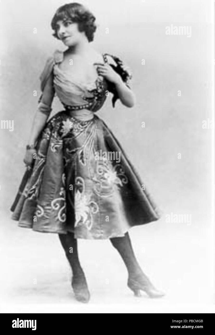 . Deutsch: Polaire, algerisch-französische Tänzerin, Aufnahme von ca. 1905. Inglese: Polaire, attrice francese. Français : Polaire, actrice française. circa 1905 1209 Polaire, attrice francese Foto Stock