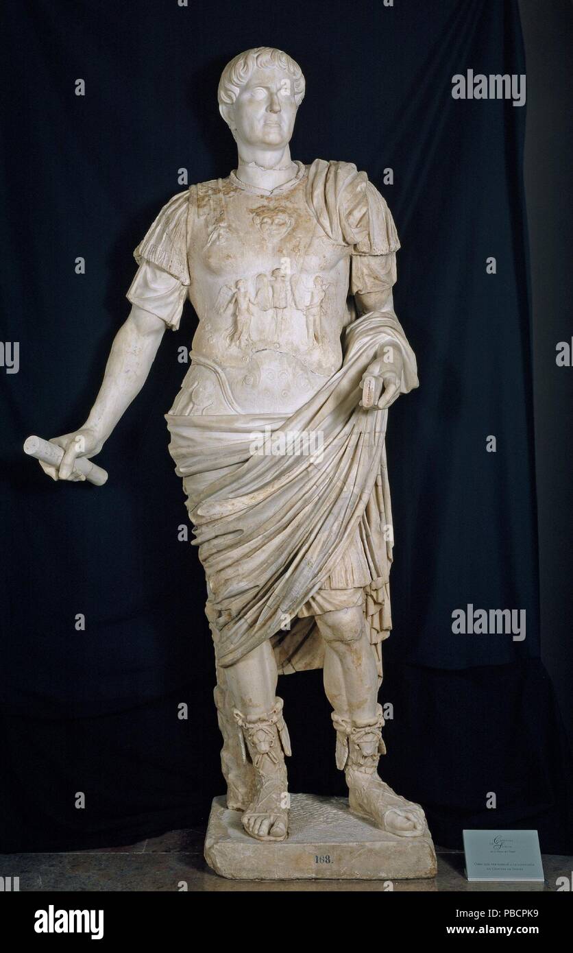 Scultore romano / 'Traiano (?) in costume militare". Ca. 100. Marmo bianco.  Museo : Museo del Prado di Madrid, España Foto stock - Alamy