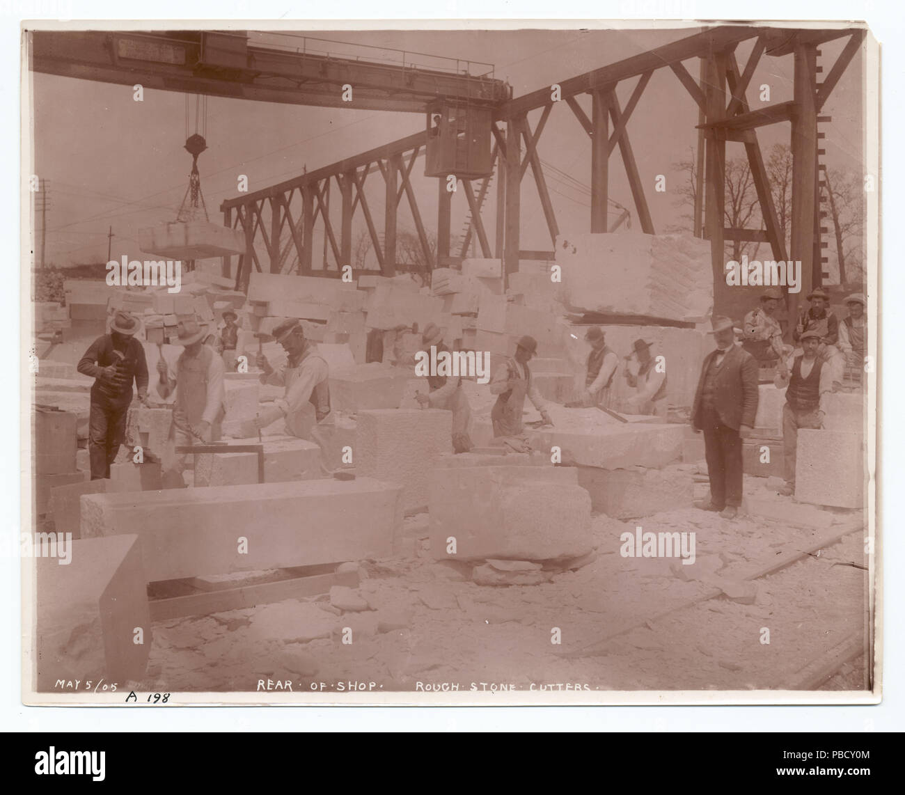 1247 posteriore del negozio, di pietra grezza taglierine, (Porta Morris cantiere di marmo) (NYPL b11524053-490394) Foto Stock