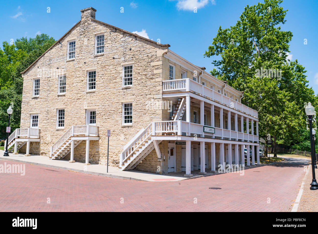 JEFFERSON City, MO - Giugno 20, 2018: l'edificio Lohman al Jefferson Landing Museo storico risale ai primi dell'Ottocento quando Jefferson City essere Foto Stock