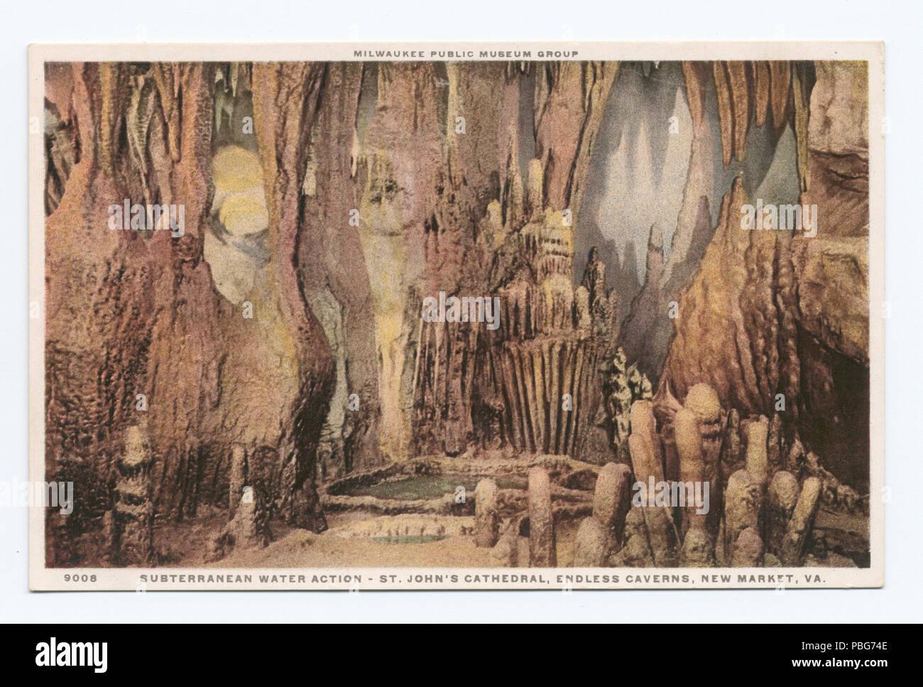 1581 Acqua sotterranea azione - la Cattedrale di San Giovanni, infinite caverne, Nuovo Mercato,VA., Milwaukee Public Museum Gruppo (NYPL b12647398-79594) Foto Stock