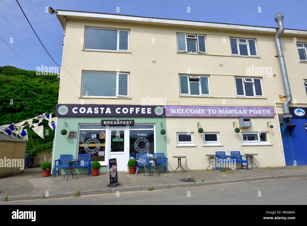 Caffè Coasta cafe,caffè,Mawgan Porth,Cornwall ,l'Inghilterra,UK Foto Stock