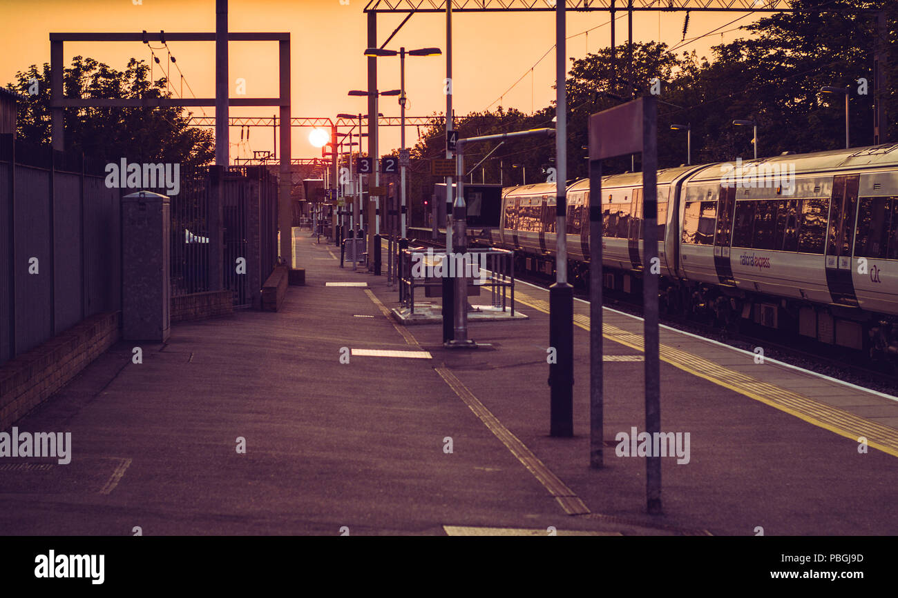 Southend, Regno Unito - Giugno 5th, 2016: una C2C treno fotografato presso la piattaforma di Southend, Essex, UK, a giugno 5th, 2016, poco dopo il vostro arrivo. Foto Stock
