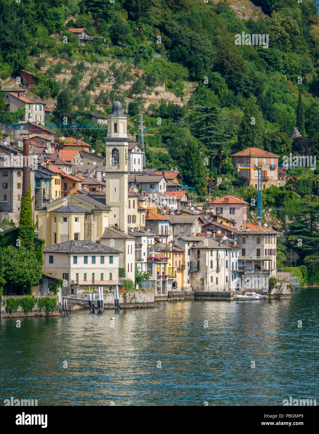 Vista panoramica a Brienno, sul lago di Como, Lombardia, Italia. Foto Stock