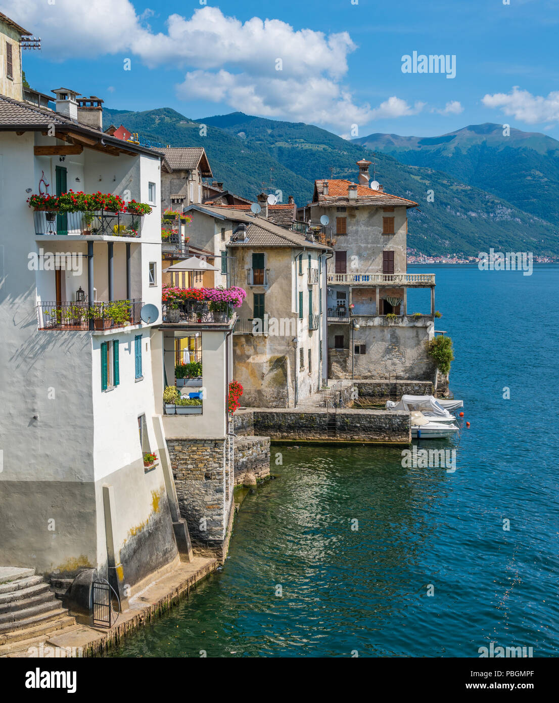 Vista panoramica a Brienno, sul lago di Como, Lombardia, Italia. Foto Stock