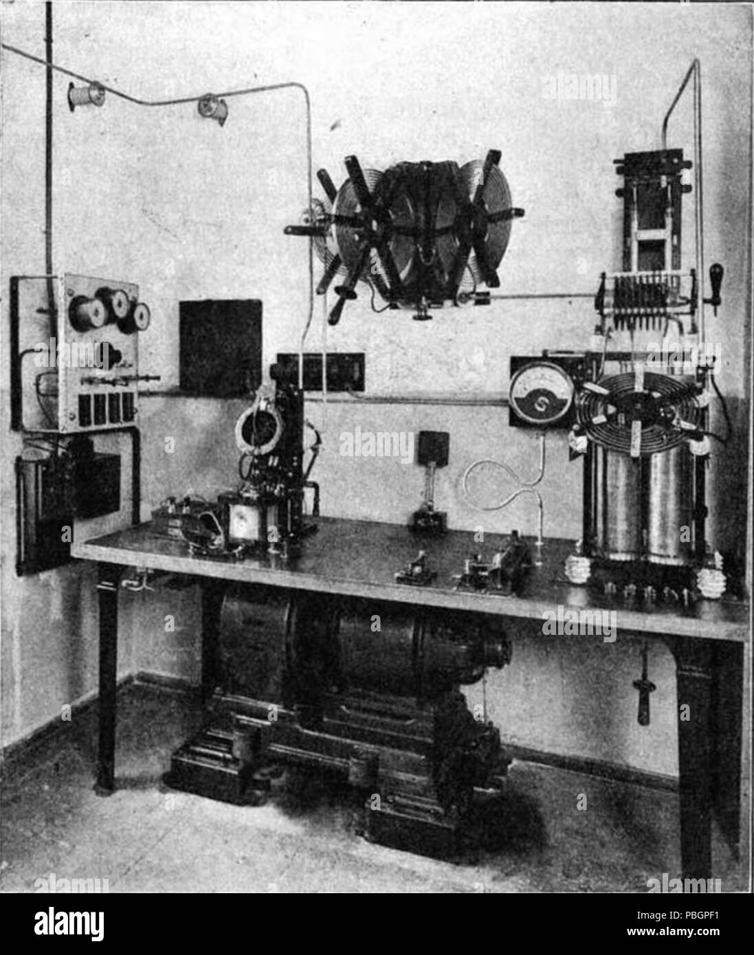 1602 Telefunken nave sala radio 1919 Foto stock - Alamy