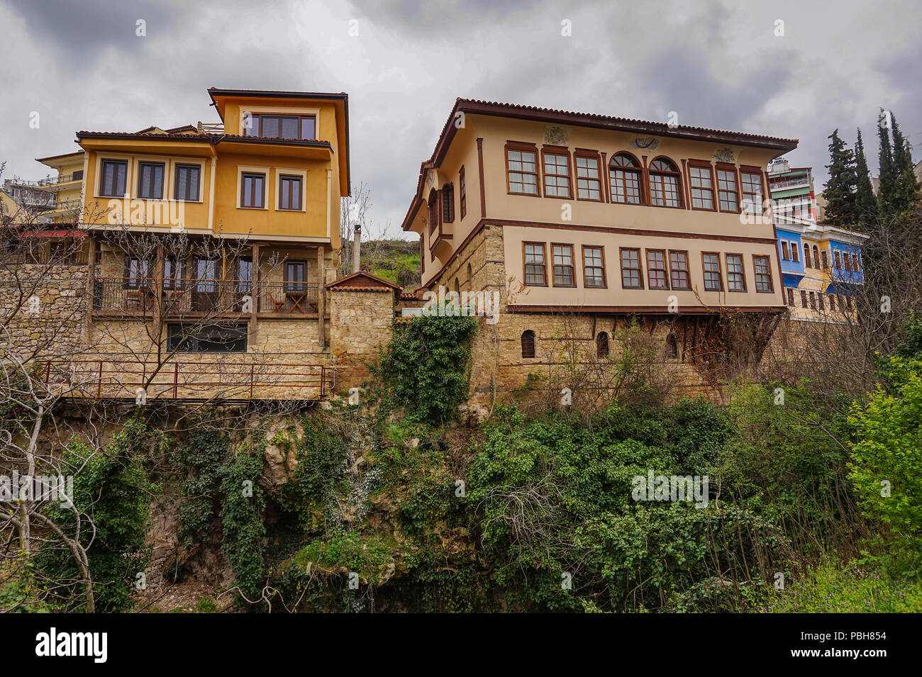 Edifici di architettura tradizionale e le vecchie case a Barbouta, Veria. Barbouta è il nome del quartiere ebraico di Veria, una piccola città in Macedonia, Foto Stock