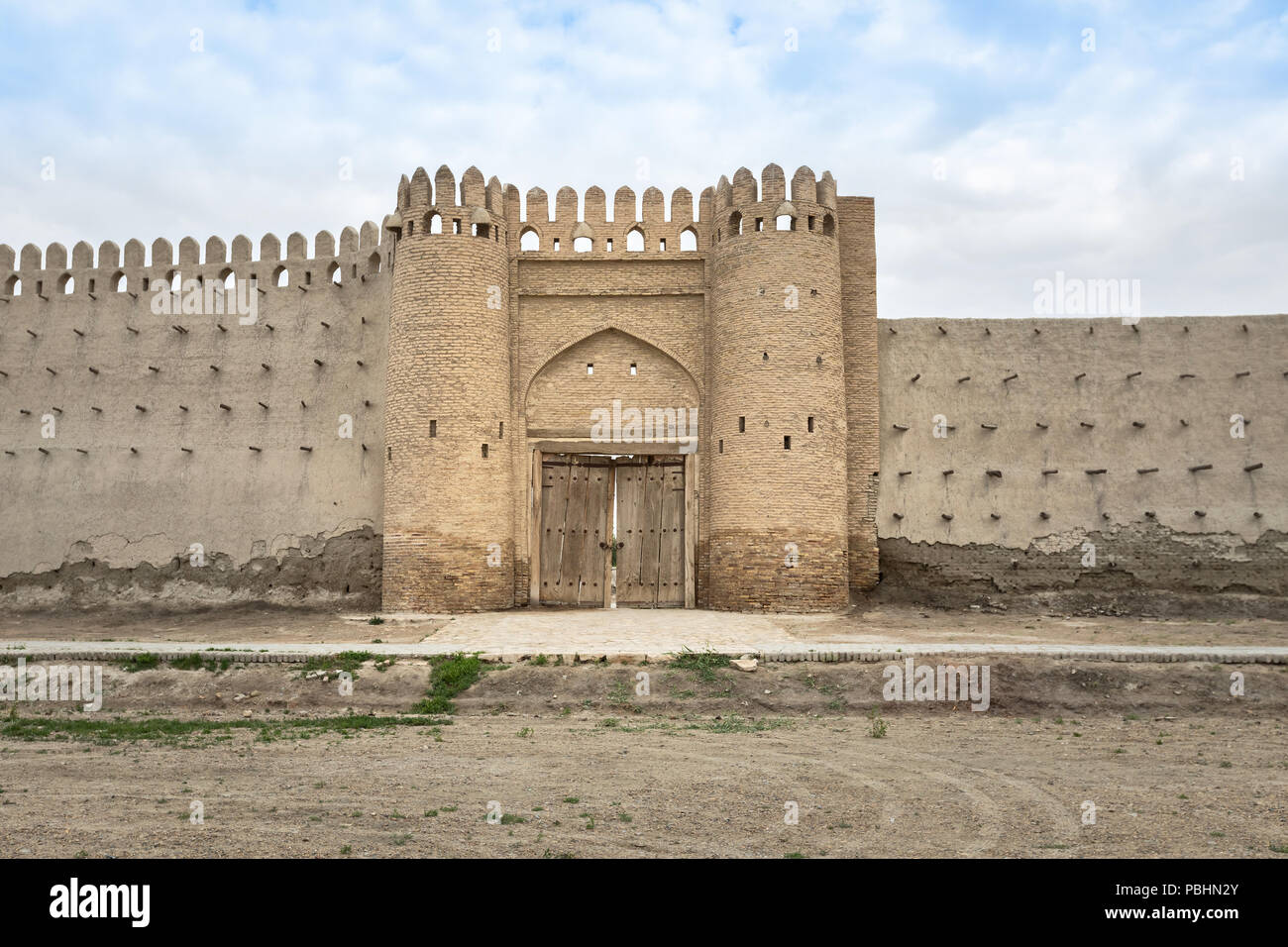 Gate Talipach - Storica porta della città è servita come una raccolta di imposta spot molto tempo fa a Bukhara, Uzbekistan Foto Stock