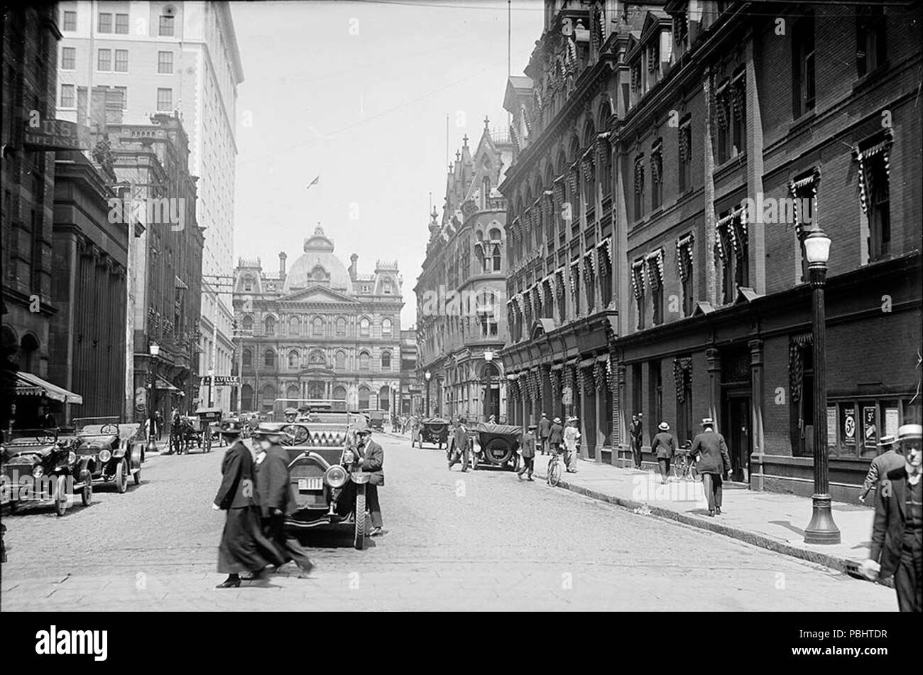 1758 Toronto Street a nord di Adelaide Street car 1915 Foto Stock