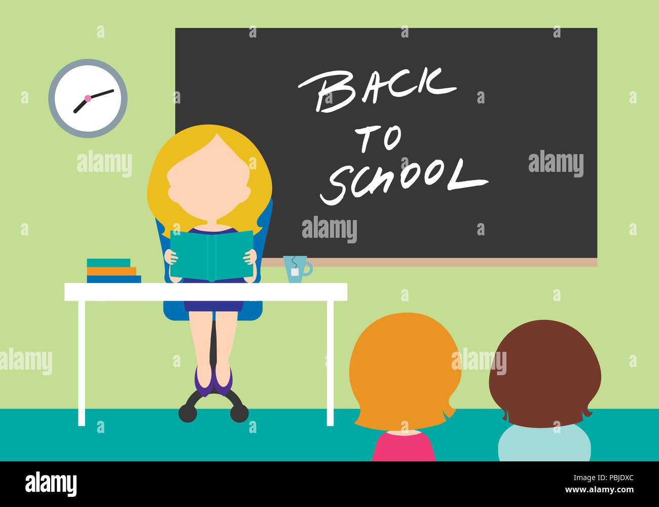 Giovane donna - insegnante seduti su una sedia dietro la tabella nella classe scolastica con bordo nero con iscrizione torna a scuola e con due studenti - desi piatta Illustrazione Vettoriale